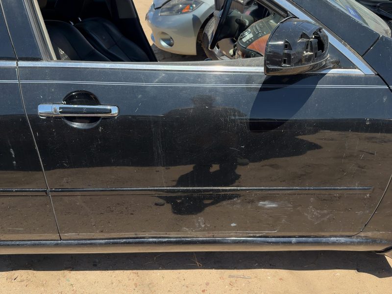 2006-2010 Infiniti M35 Front Door RH
