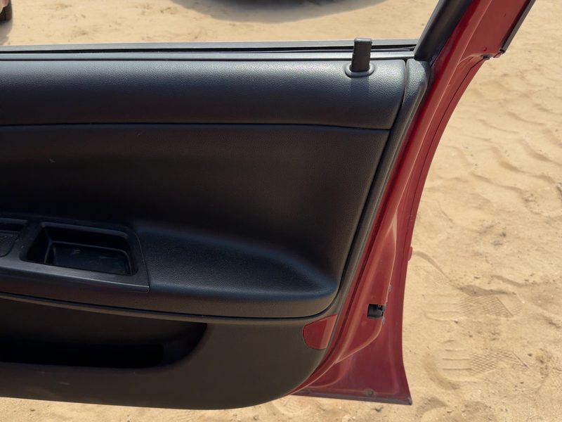 2008 Chevrolet Impala (80 & Up) Front Door Trim Panel RH