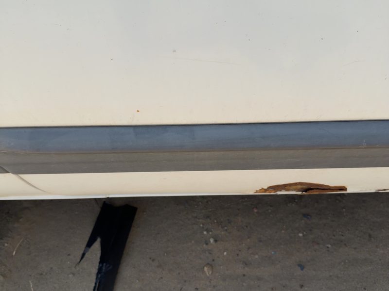 1999 Chrysler Town & Country Rear Door Moulding RH