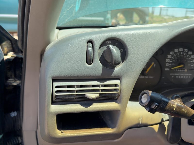 1995-2001 Lumina (also See Lumvan) Dash Panel