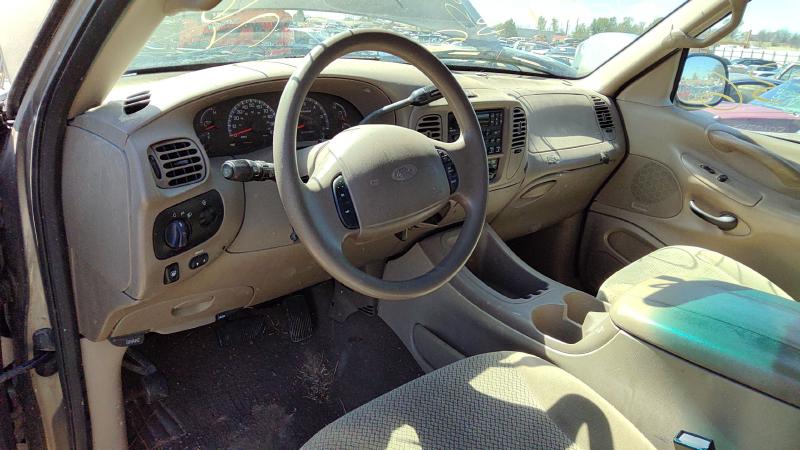 2001 Ford Expedition Vehicle Unit Complt.