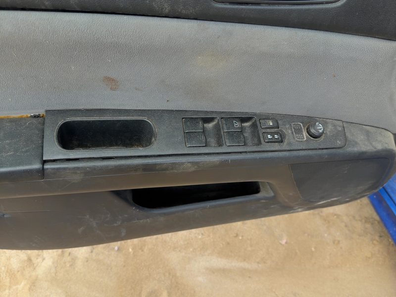 2010-2012 Nissan Sentra Door Switch Front
