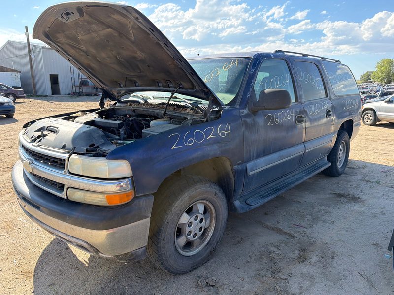 2000-2004 Chevy/gmc Suburban 1500 Series Radiator