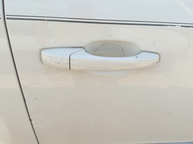 2010-2020 Chrysler Town & Country Outside Door Handle RH