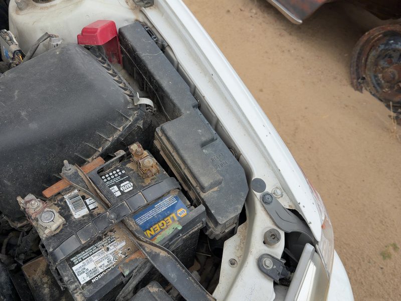 1999-2003 Toyota Camry Engine Fuse Box