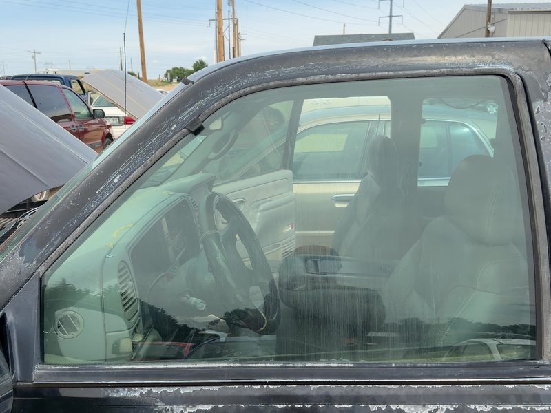 1988-2002 Chevrolet Pickup 1500 Series Front Door Glass/Window LH
