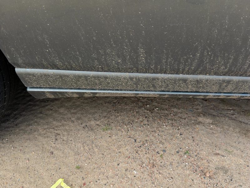 1998-2004 Cadillac Seville Rear Door Moulding RH