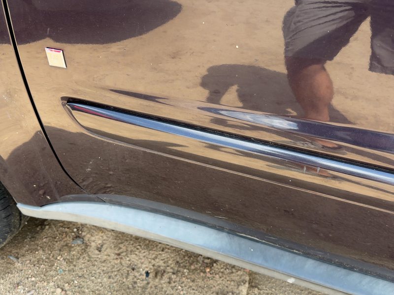 2005-2009 Chevrolet Equinox Front Door Moulding LH