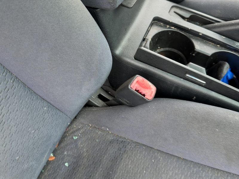 2002-2006 Nissan Altima Front Seat Belt RH