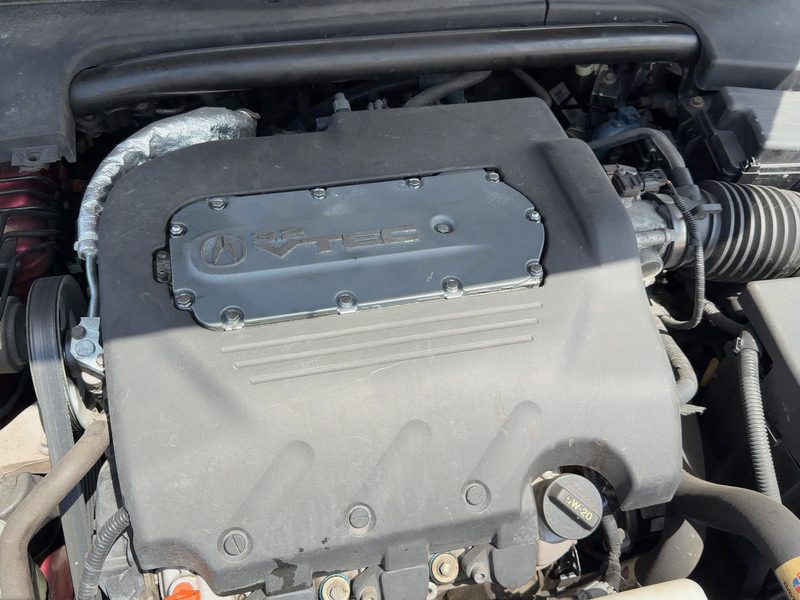 2004-2006 Acura Tl Engine Cover