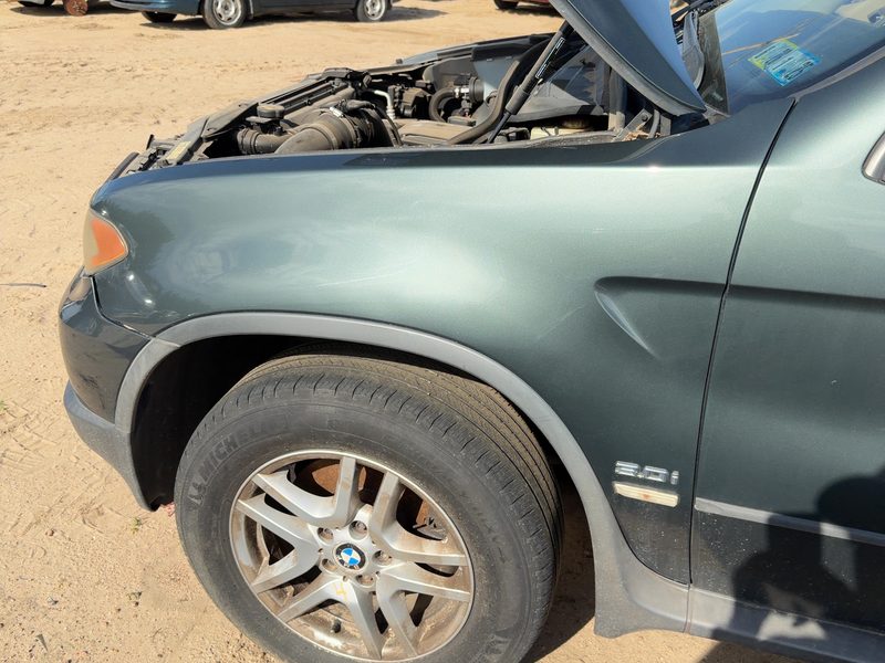 2004-2006 BMW X5 Fender LH