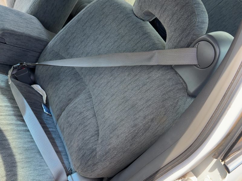 2002-2005 Buick Lesabre (80 & Up) Front Seat Belt LH