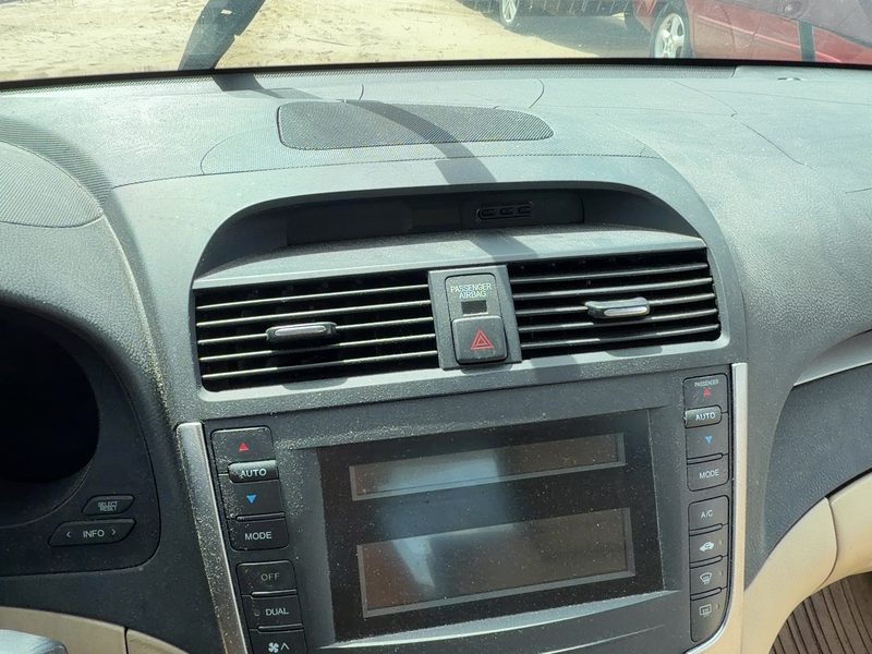 2004-2008 Acura Tl Dash Panel