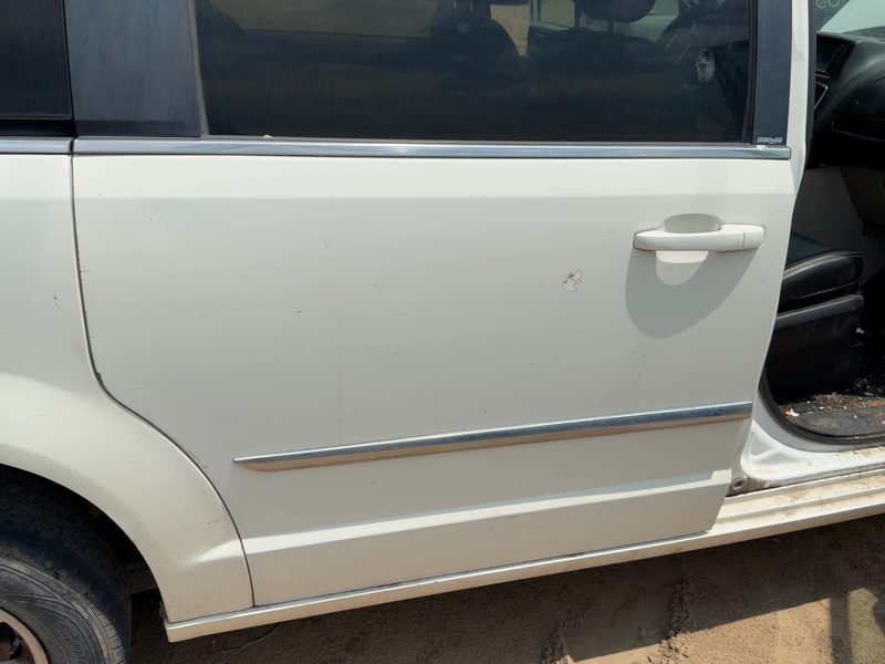 2008-2020 Chrysler Town & Country Rear Door RH
