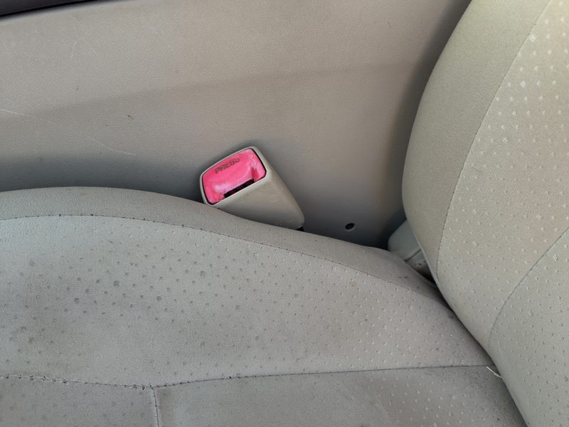 2004-2009 Toyota Prius Front Seat Belt LH