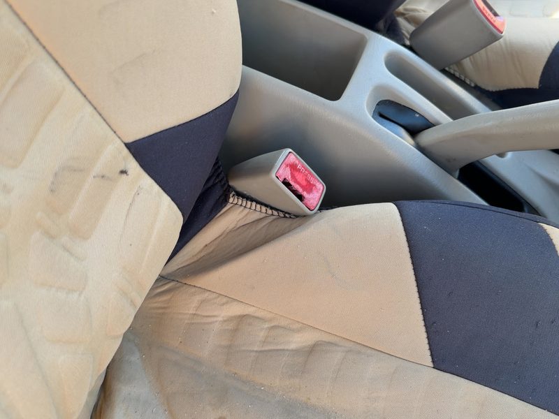 1999 Toyota Corolla (also See FX 87-88) Front Seat Belt RH