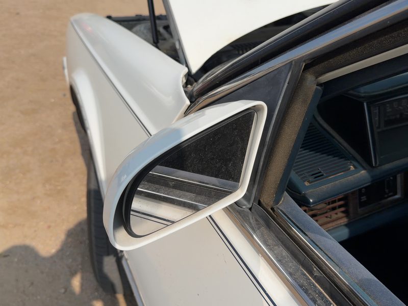 1985-1986 Oldsmobile Ninety-eight (80 & Up) Door Mirror LH