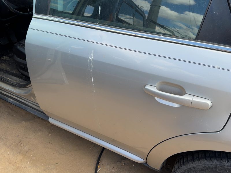 2005-2009 Ford 500 Five Hundred (sedan) Rear Door LH