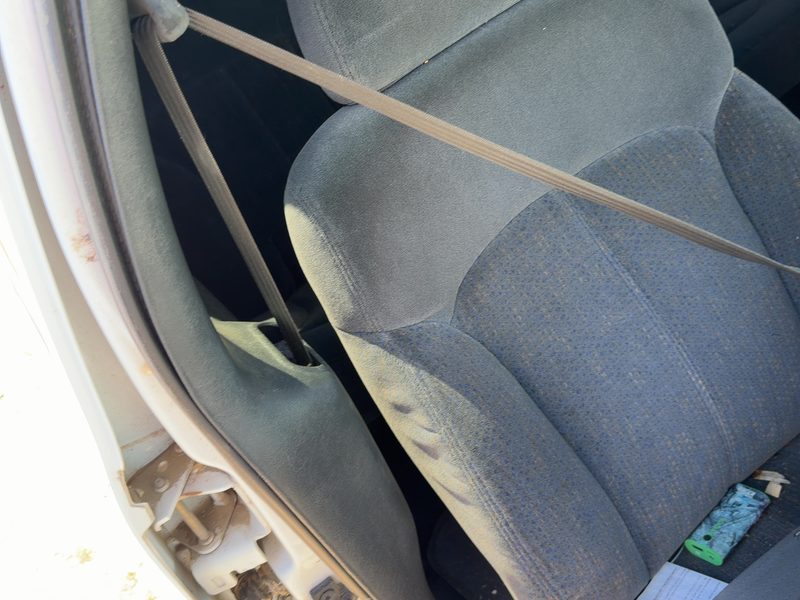 1998-2005 Blazer S10/jimmy S15 Front Seat Belt RH