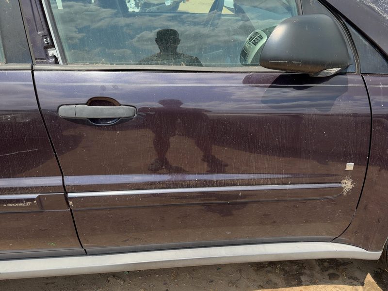 2005-2009 Chevrolet Equinox Front Door RH