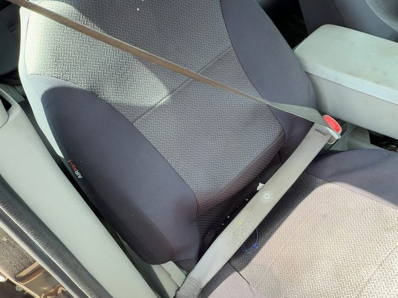 2005-2009 Chevrolet Equinox Front Seat Belt RH