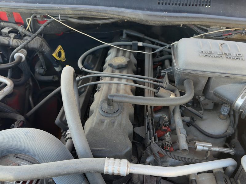 1999-2006 Jeep Grand Cherokee Cylinder Head