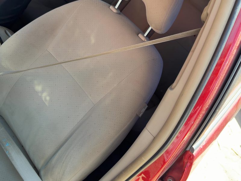 2004-2009 Toyota Prius Front Seat Belt LH