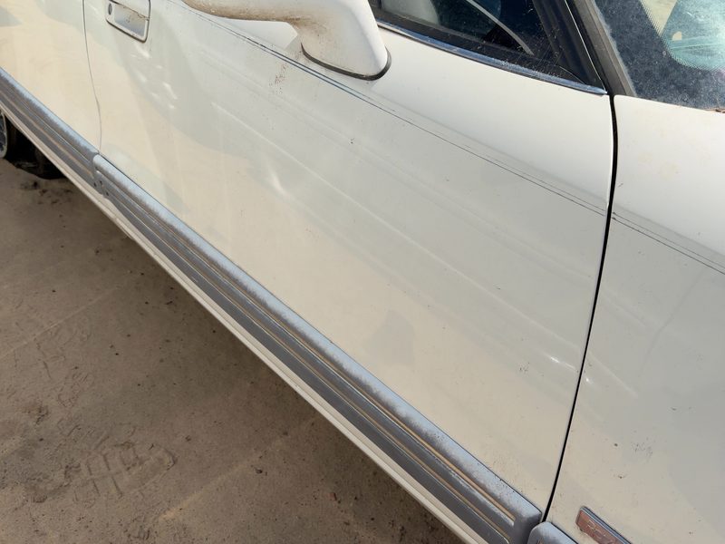 1991-1999 Oldsmobile Eighty-eight (80 & Up) Front Door RH