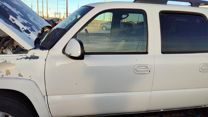 1999-2007 Chevy/gmc Suburban 1500 Series Front Door LH