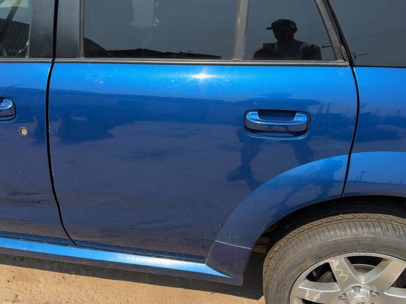 2002-2005 Saturn Vue Rear Door LH