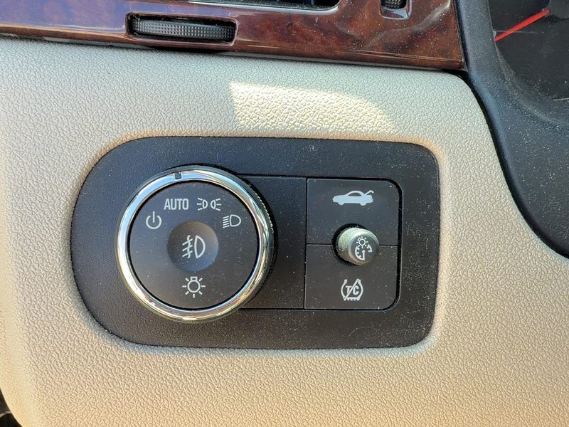 2006-2011 Chevrolet Impala (80 & Up) Headlight Switch (Dash Mtd)