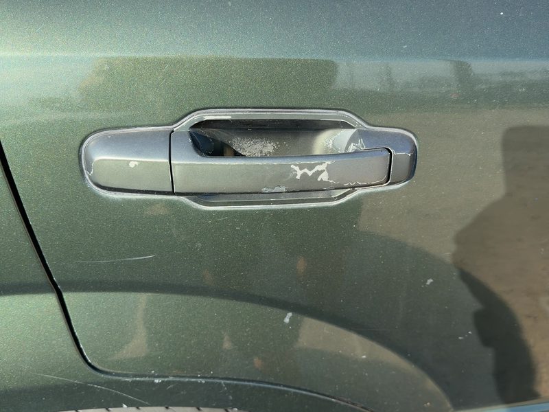2003-2009 Kia Sorento Outside Door Handle RH