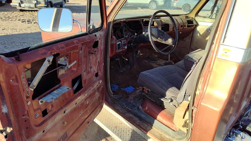 1983 Chevrolet Pickup 30 Series Vehicle Unit Complt.