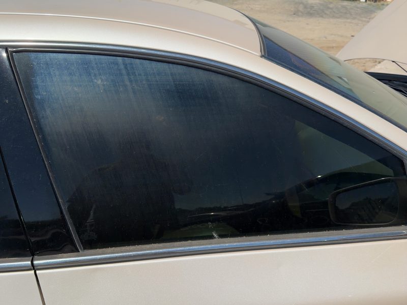 2000-2006 Lincoln LS Front Door Glass/Window RH