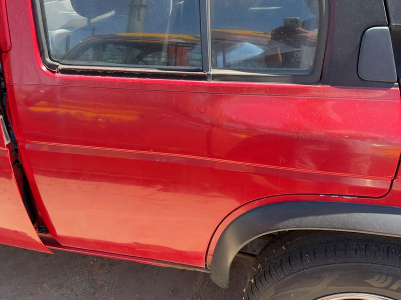 1990-1995 Nissan Pathfinder Rear Door LH