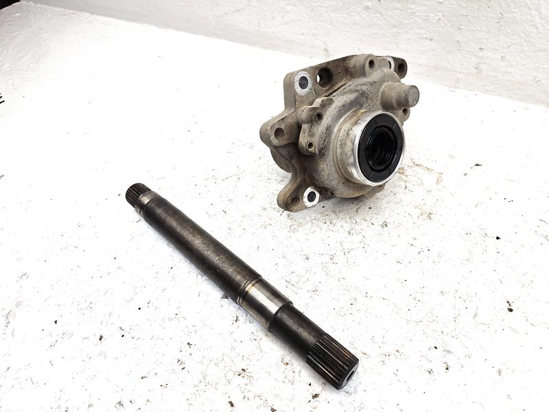 2002-2009 GMC Envoy (short W.b.) Front Axle Assy.Also See Crr