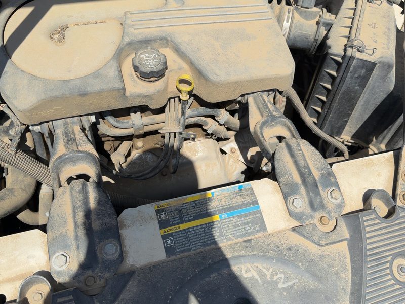 2006-2007 Monte Carlo Radiator Support
