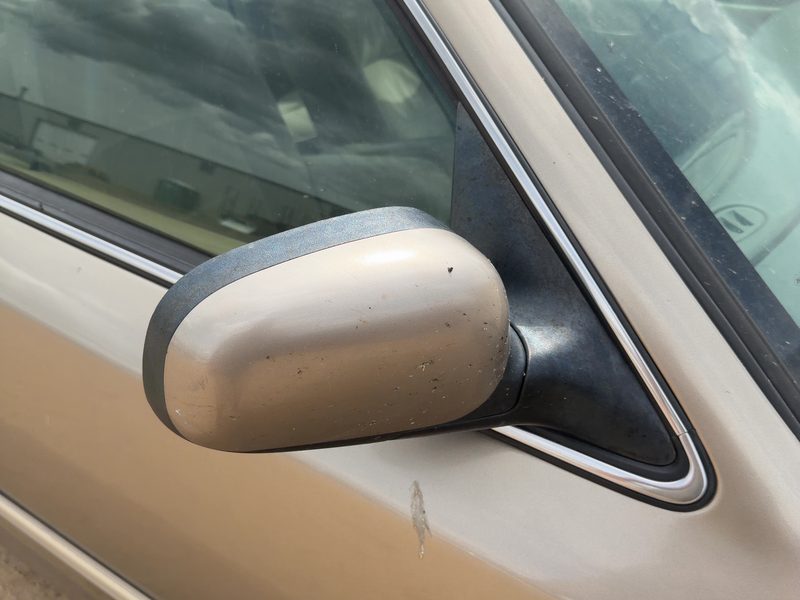 2002-2011 Mercury Grand Marquis (79 & Up) Door Mirror RH
