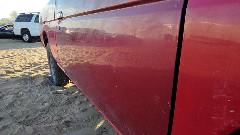 1996-1997 Nissan Pickup Front Door RH