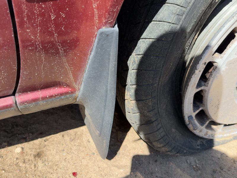 1987 Nissan Maxima Fender Moulding RH