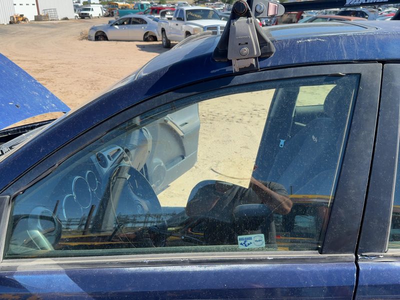 2003-2008 Toyota Matrix Front Door Glass/Window LH