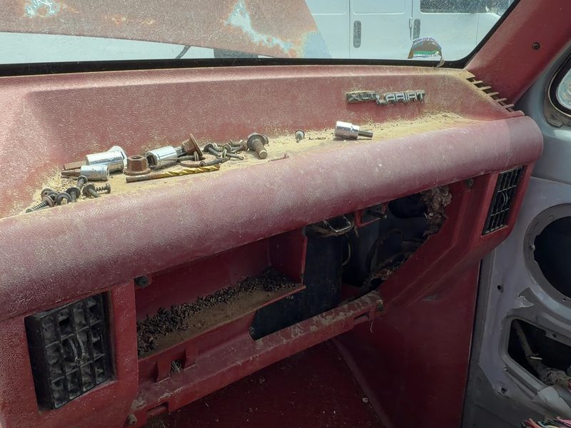1987-1991 Ford Pickup F150 Series Dash Panel