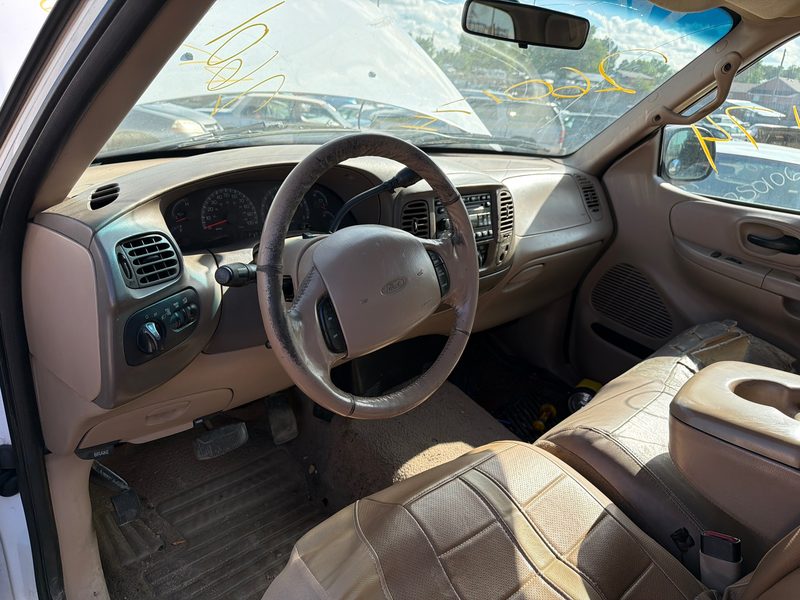 1999 Ford Pickup F150 Series Vehicle Unit Complt.