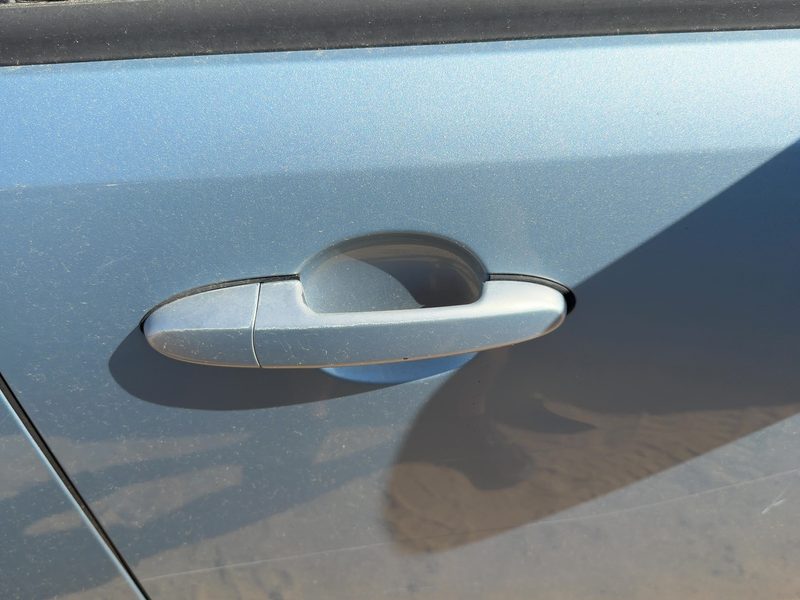 2008-2012 Mercury Mariner Outside Door Handle RH