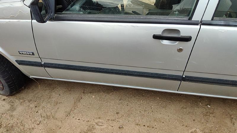 1985-1995 Volvo 740 Front Door LH