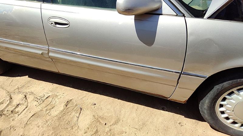 1997-2005 Buick Park Avenue (80&up) Front Door RH