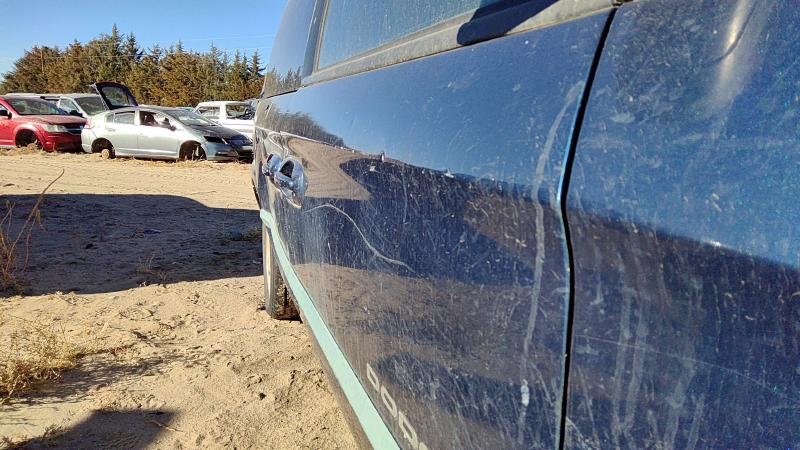2001-2003 Dodge Caravan Front Door RH