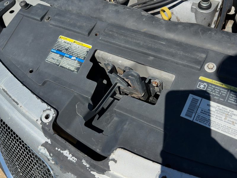 2005-2010 Pontiac G6 Radiator Support