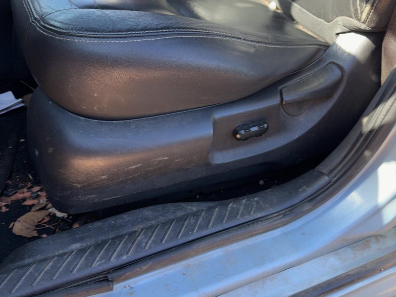 2008 Mercury Mariner Seat Track LH