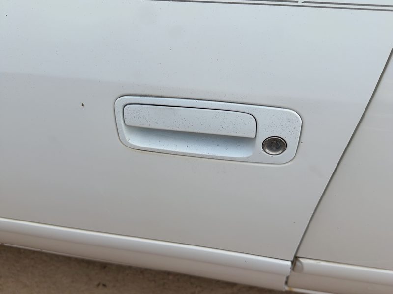 1997-2001 Toyota Camry Outside Door Handle LH